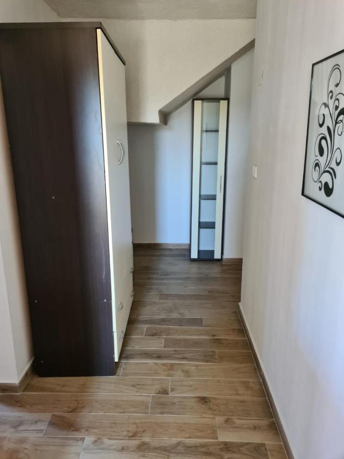 Apartment Milka *